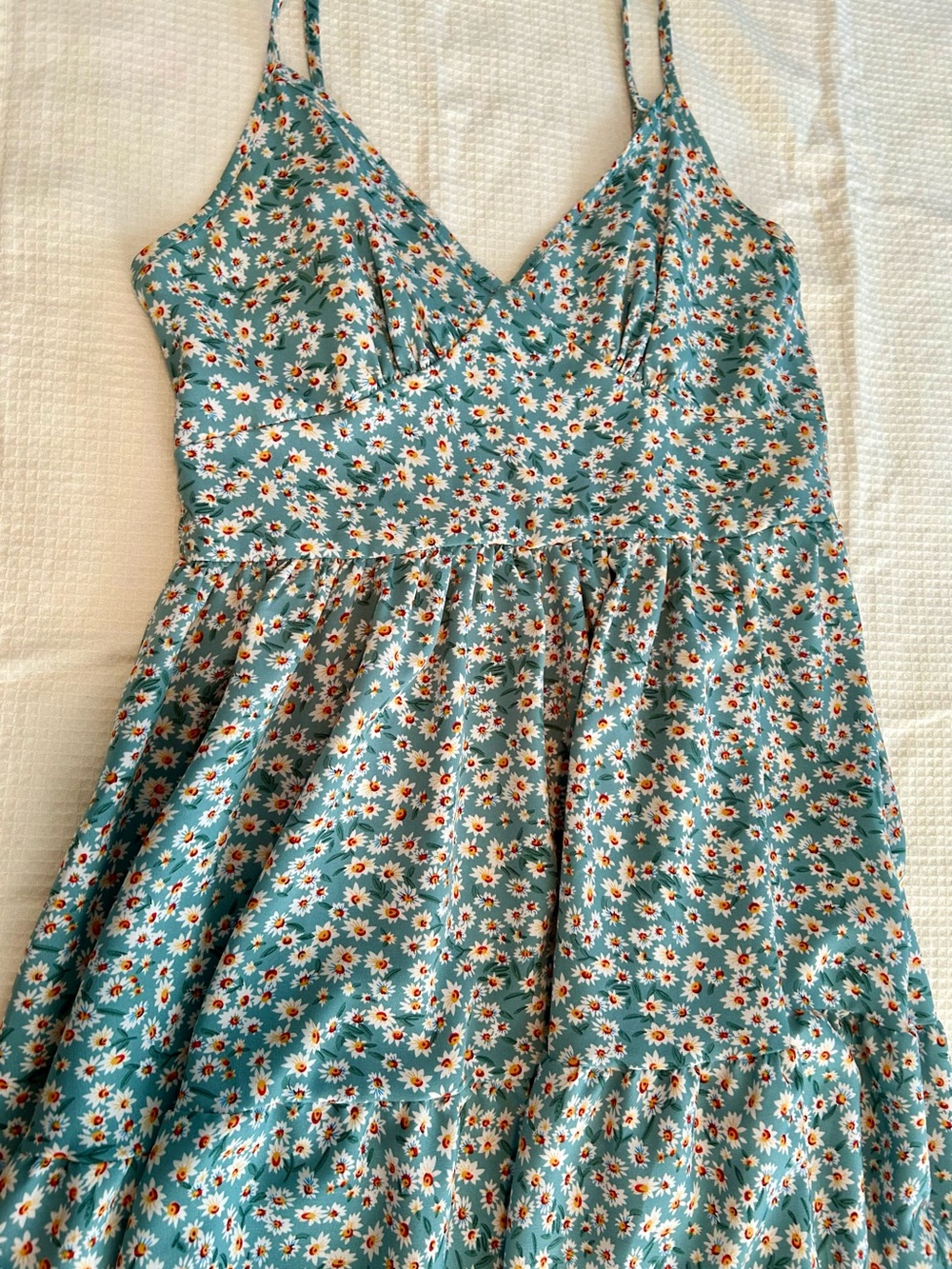 SHEIN Light Blue Floral Daisy Print Top
